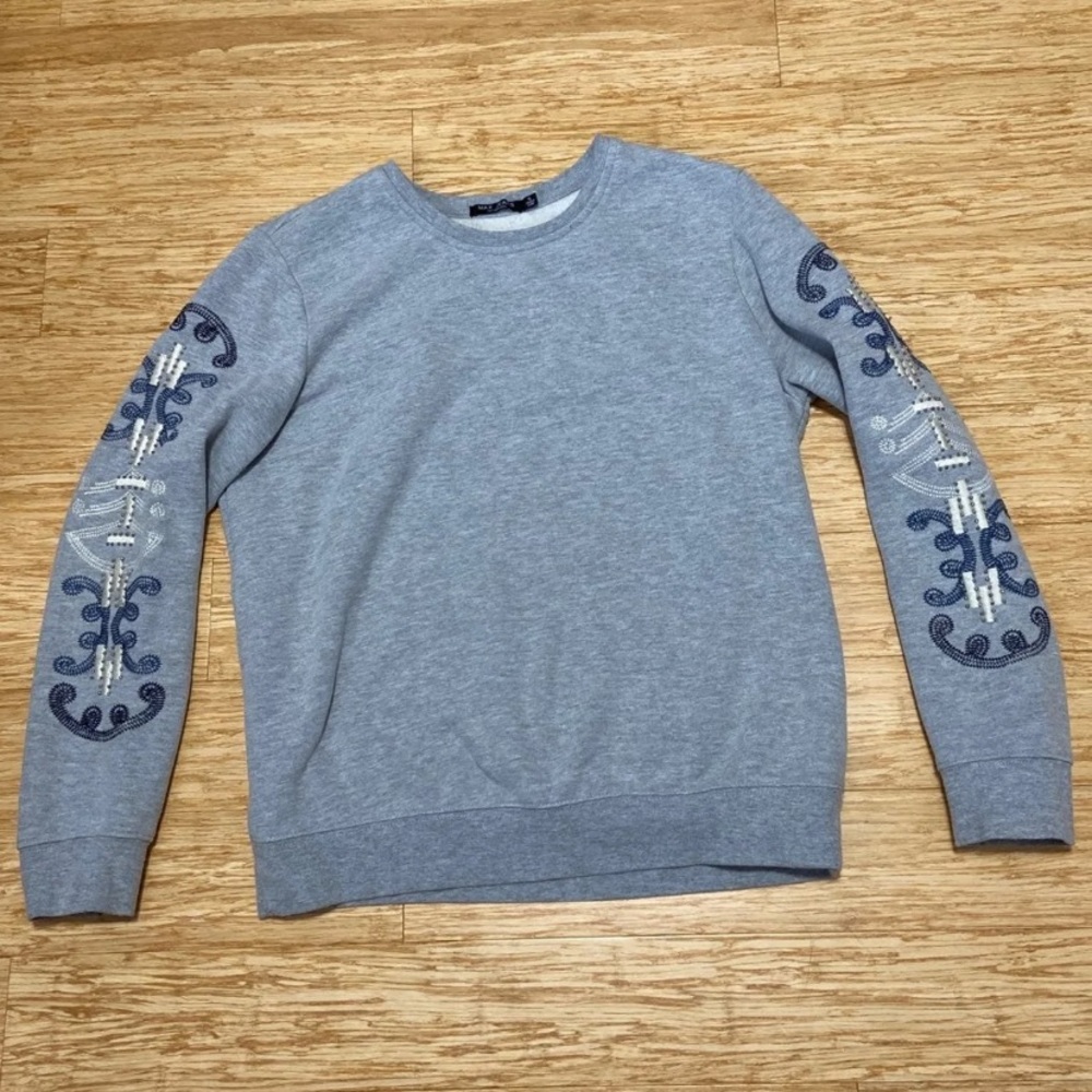 max jeans crewneck